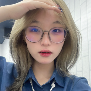 Lê Cẩm Tú
